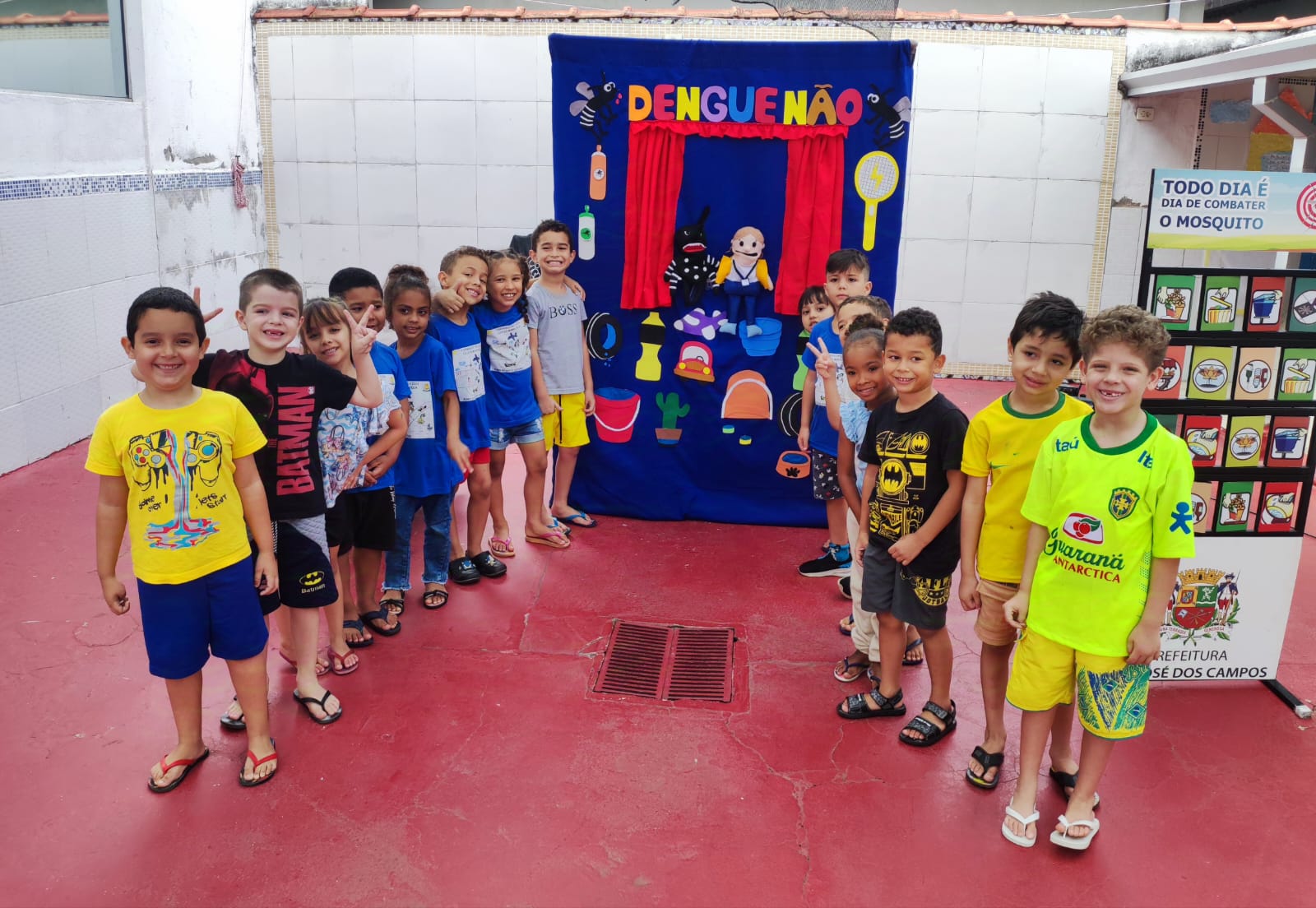 Parceria com Equipe da ZOONOSE Teatro - Dengue não!