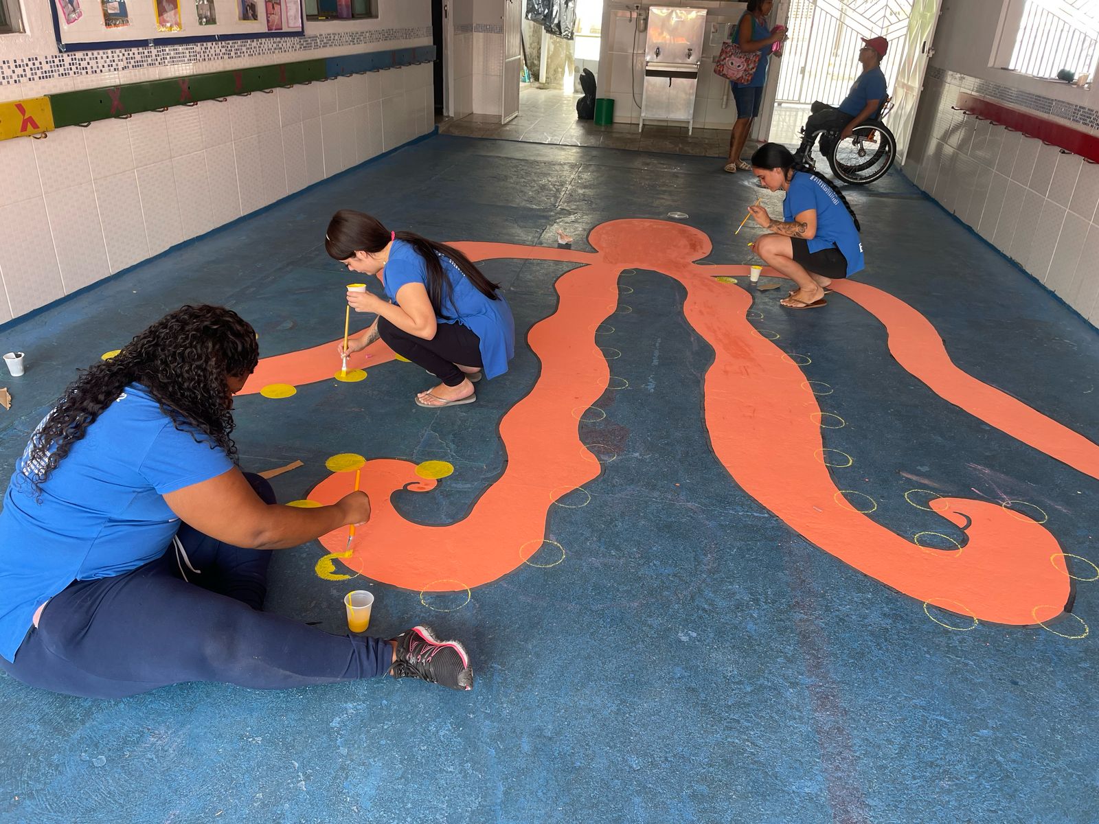 Organização para Pintura de Espaços Interativos nas Áreas Externas da Creche