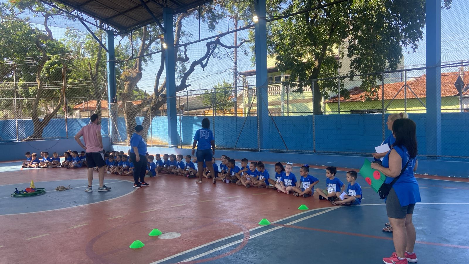 Projeto de Transição para o Ensino Fundamental: Visita à EMEFI Najla Jamile Santos Machado de Araújo