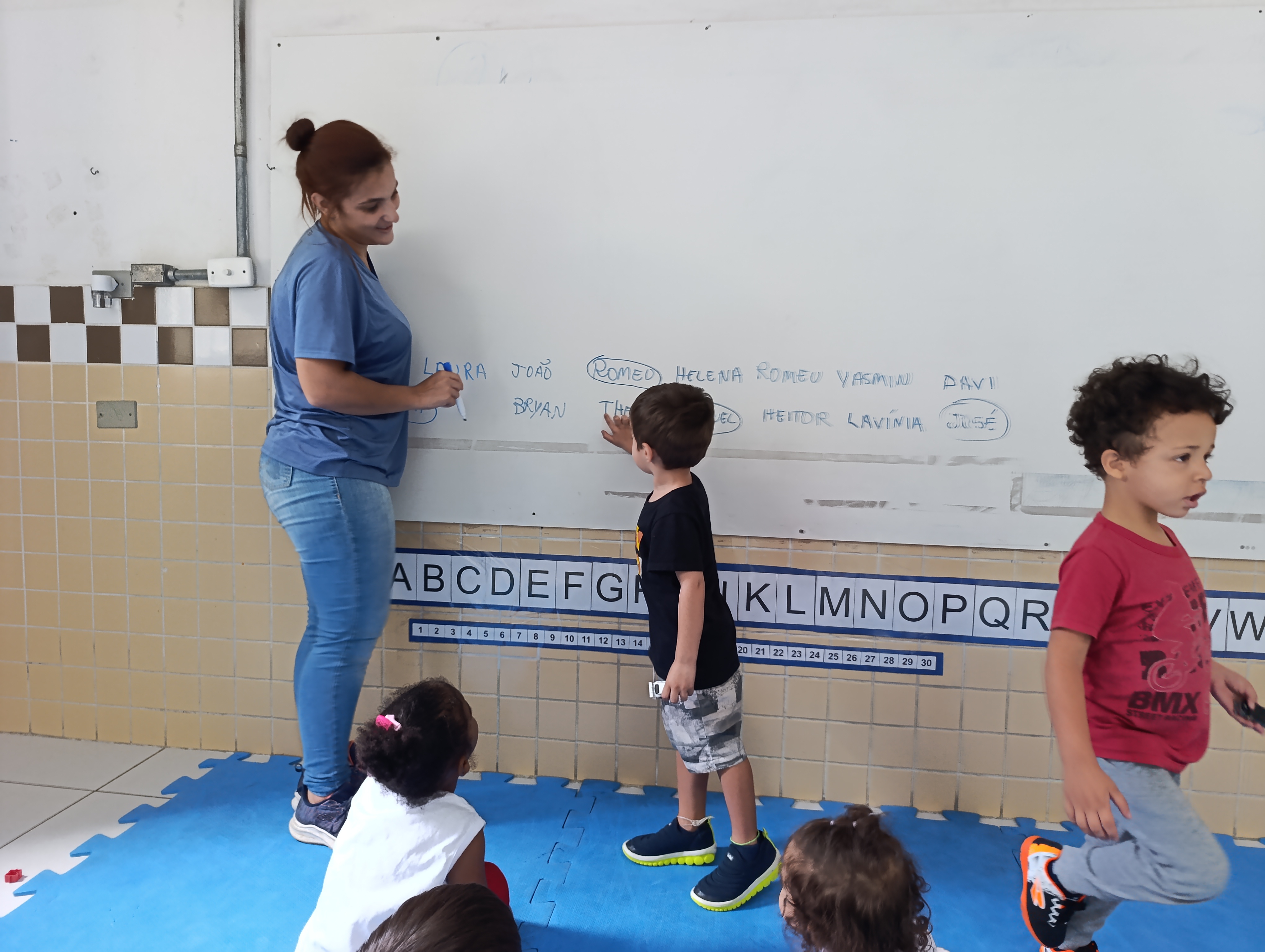 Propostas Pedagógicas: Infantil II - Reconhecimento do nome